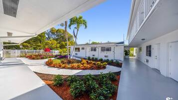 Enceinte de lâhĂ©bergement