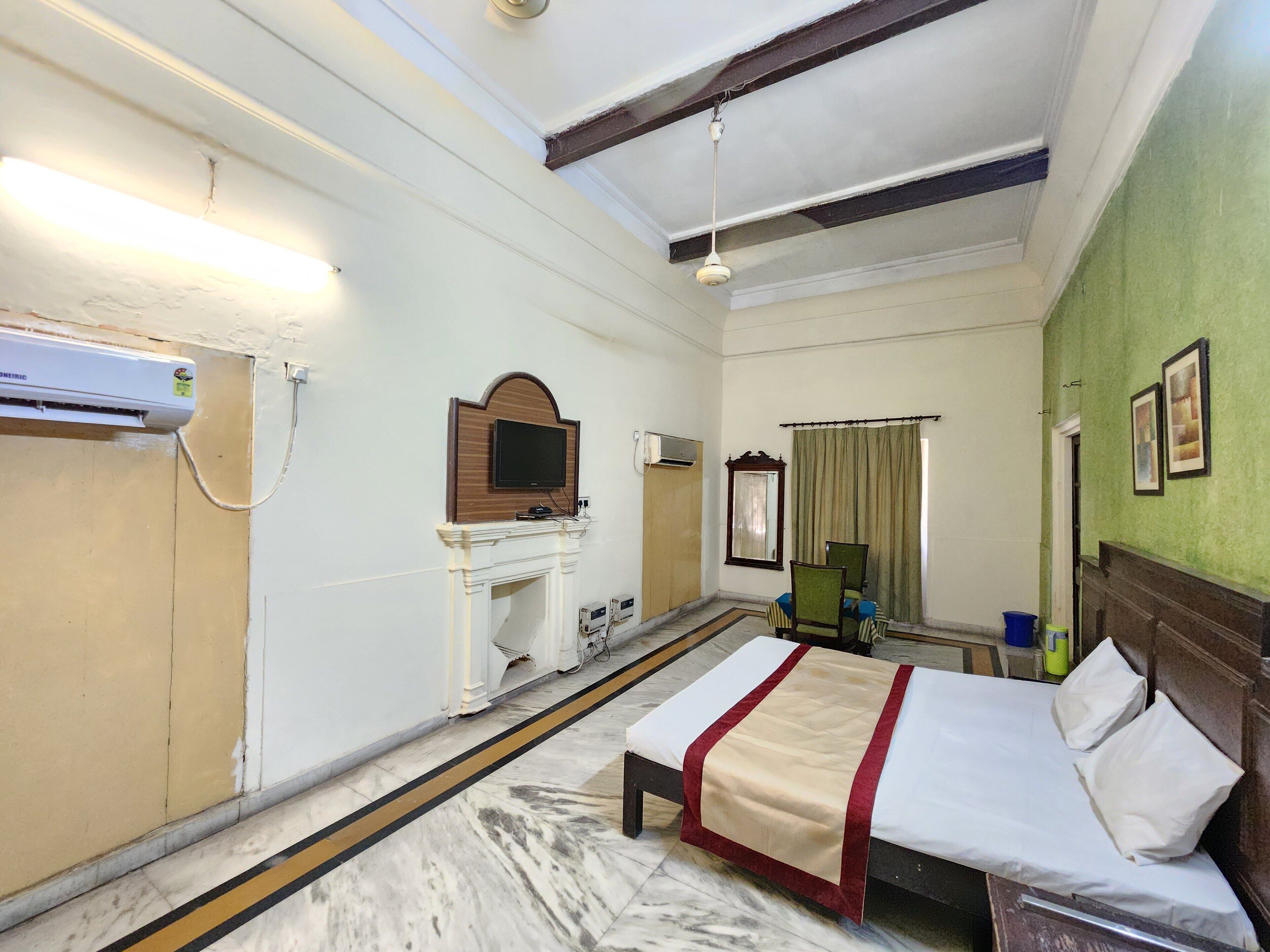 Standard Room | Free WiFi