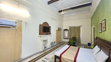Standard Room | Free WiFi