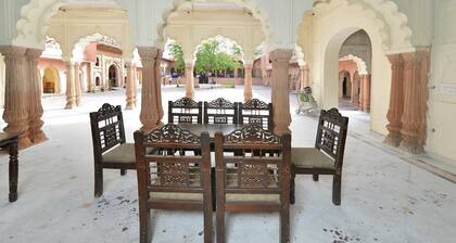 Raja Nahar Singh Palace