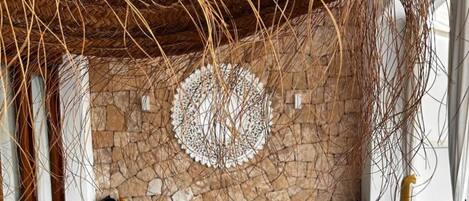 TV connectée, cheminée, jeux vidéo, écrans d'ordinateur