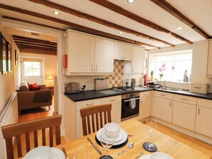 Cottage | Private kitchen - Byways (Ambleside)