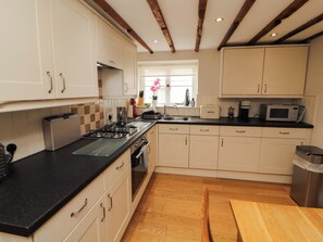 Cottage | Private kitchen - Byways (Ambleside)