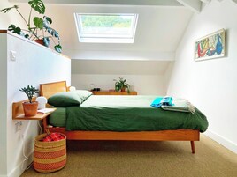 1 bedroom, individually decorated, individually furnished, free WiFi