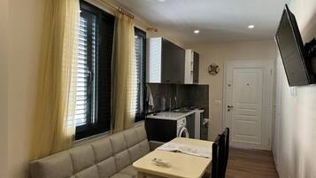 Apartment, 1 Bedroom | Free WiFi