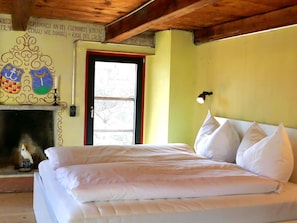 4 slaapkamers, reisbedje, gratis wifi