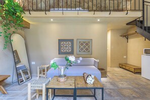 Living area - Casa Batroun Lofts (Batroun)