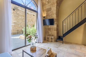 Loft, 1 Double Bed, Garden View, Garden Area | Living area