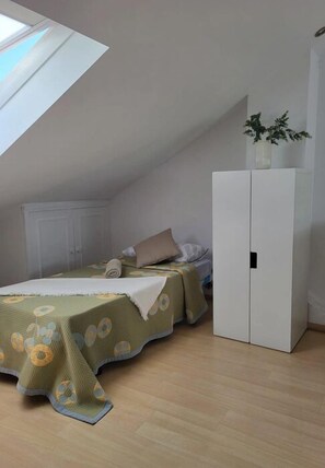 1 habitación, wifi y ropa de cama 