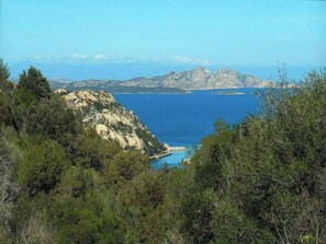 Talo, 2 makuuhuonetta, patio, kaupunkinäköala | Ulkopuoli