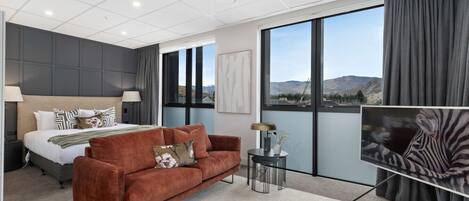 1 bedroom, desk, iron/ironing board, free WiFi