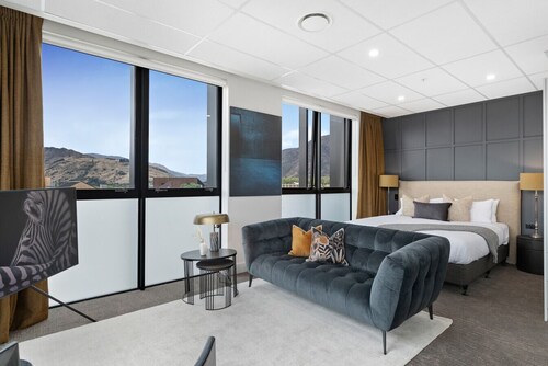 12th Ave Queenstown Suite 12