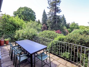 Cottage | Buiten dineren