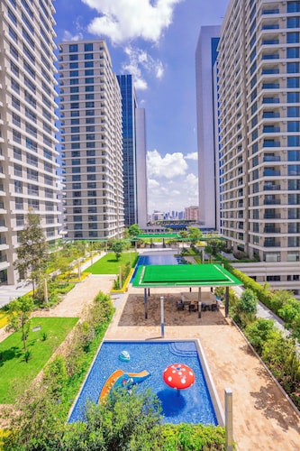 Executive 1 Br -Gtc with gym & Pool