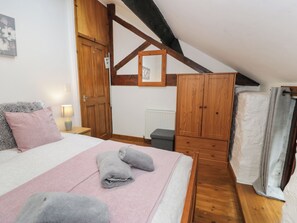 2 bedrooms, individually decorated, individually furnished, free WiFi - Graig Las The Barn (Oswestry)