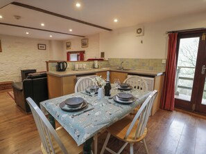 Dining - Graig Las The Barn (Oswestry)