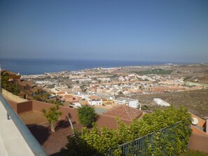 Property grounds - Roque del Conde 5 - Two Bed (Costa Adeje)
