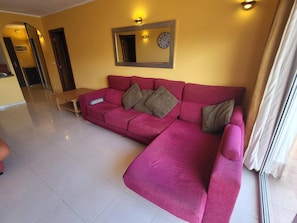 TV - Roque del Conde 5 - Two Bed (Costa Adeje)