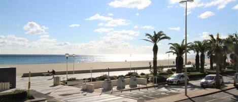 Accommodatie ligt op het strand