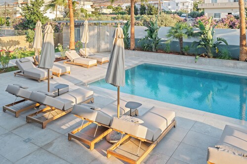 Nerium Luxury Suites