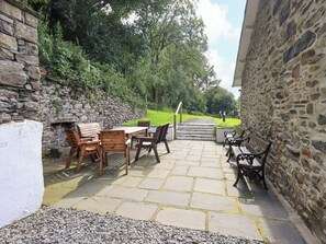 Cottage | Outdoor dining