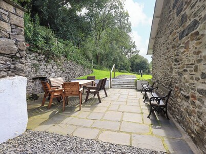 Abbots Reading Suite