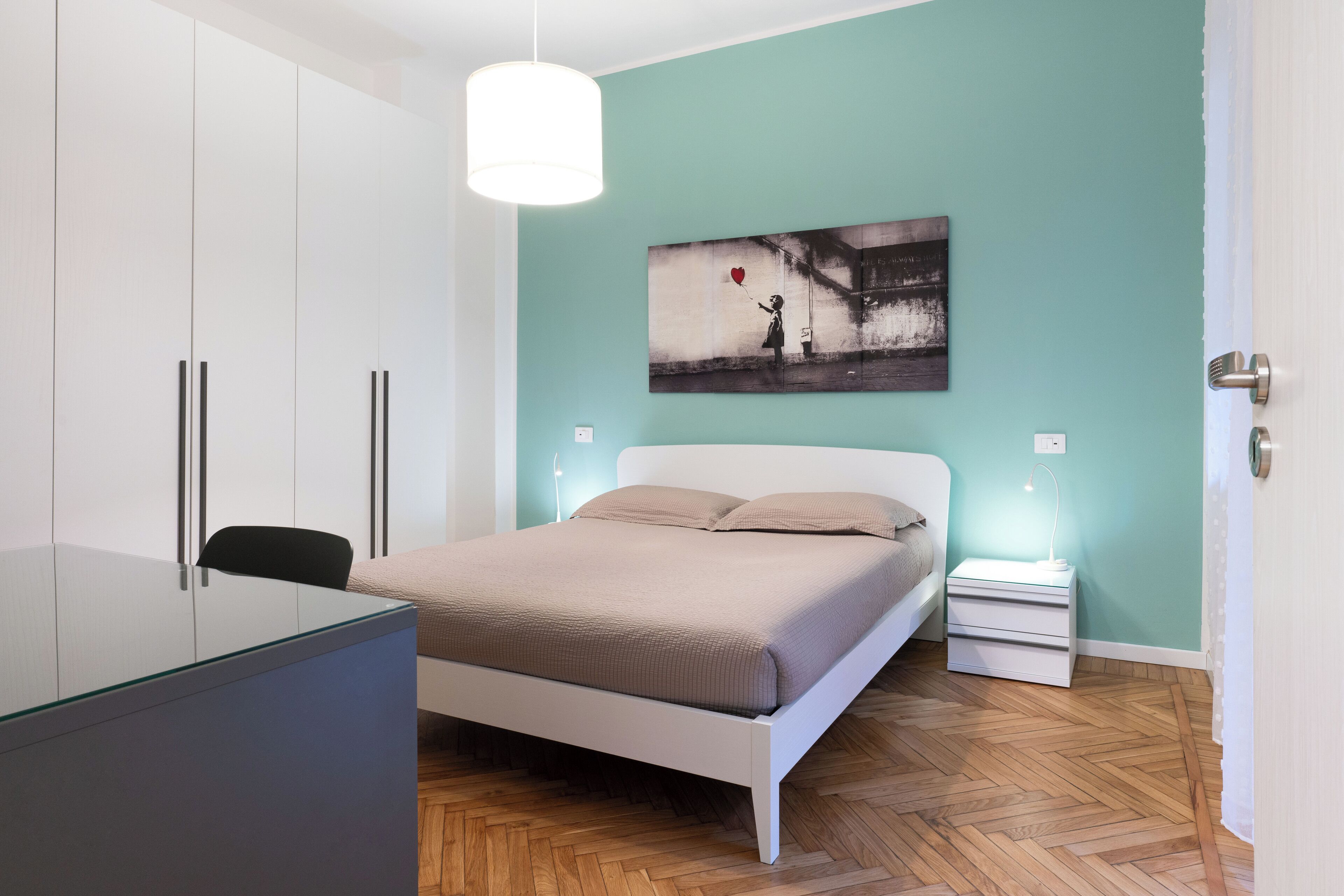 2 chambres, fer et planche à repasser, Wi-Fi, draps fournis