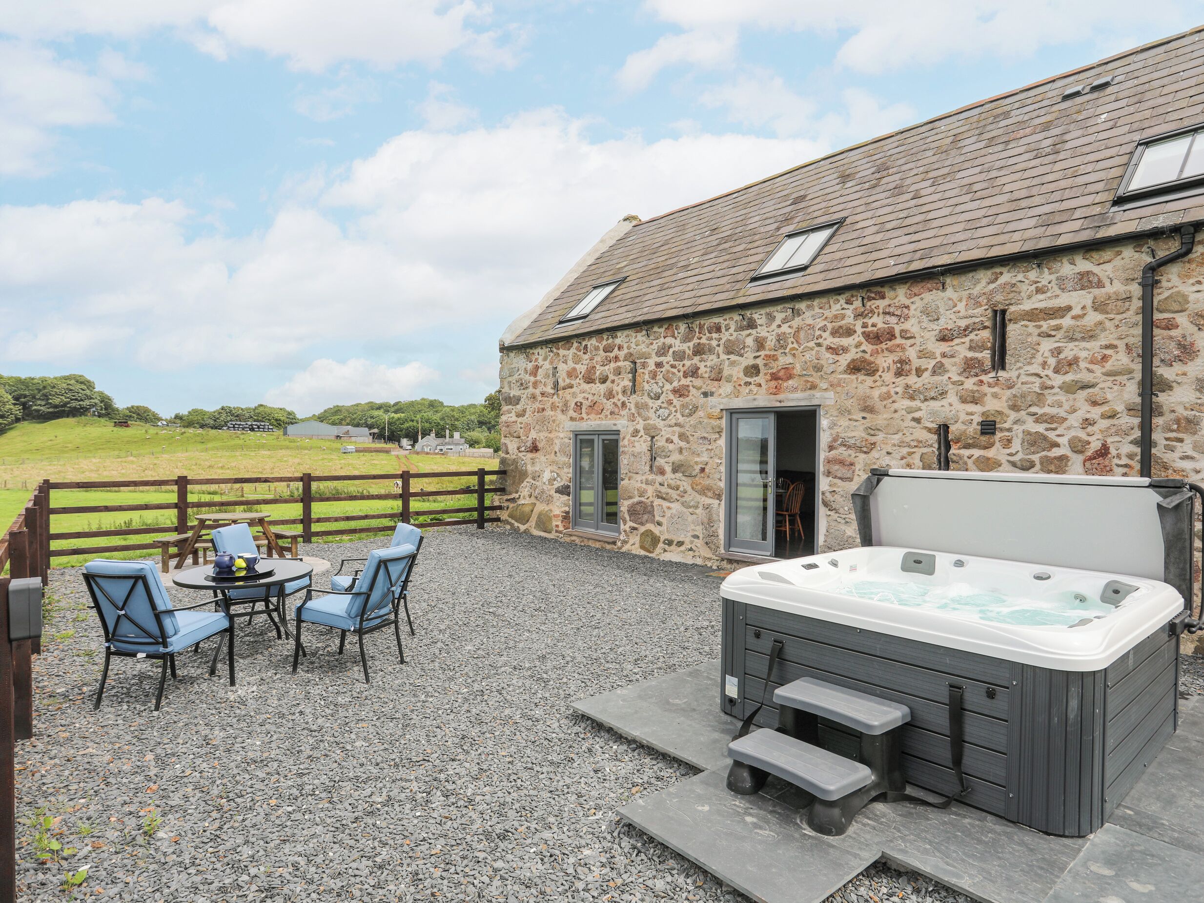 ลานระเบียง/นอกชาน