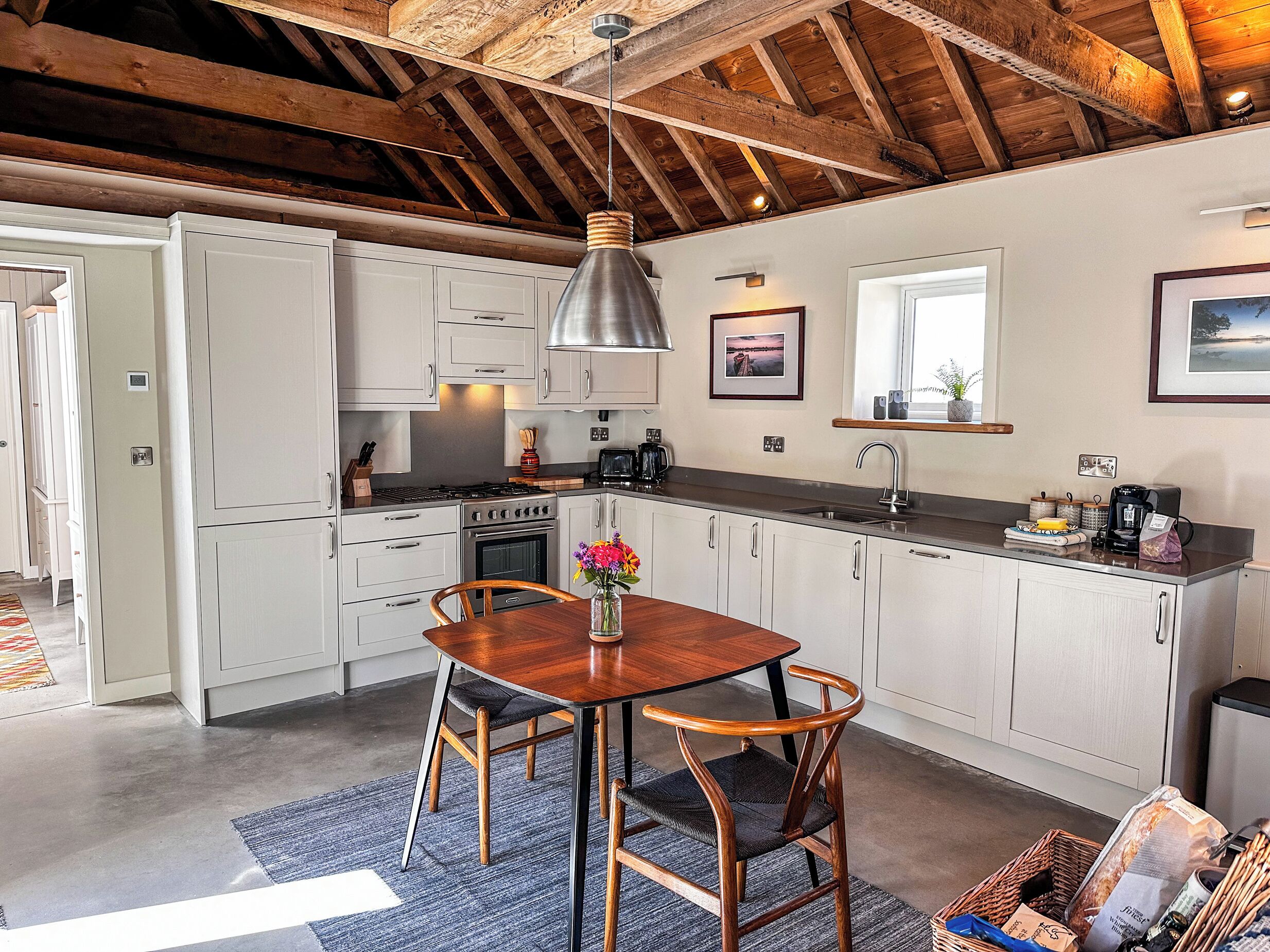 Fridge, dishwasher, electric kettle, toaster