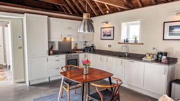 Fridge, dishwasher, electric kettle, toaster