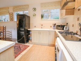 Fridge, dishwasher, electric kettle, toaster