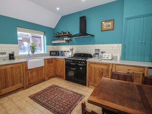 Lavavajillas y utensilios de cocina