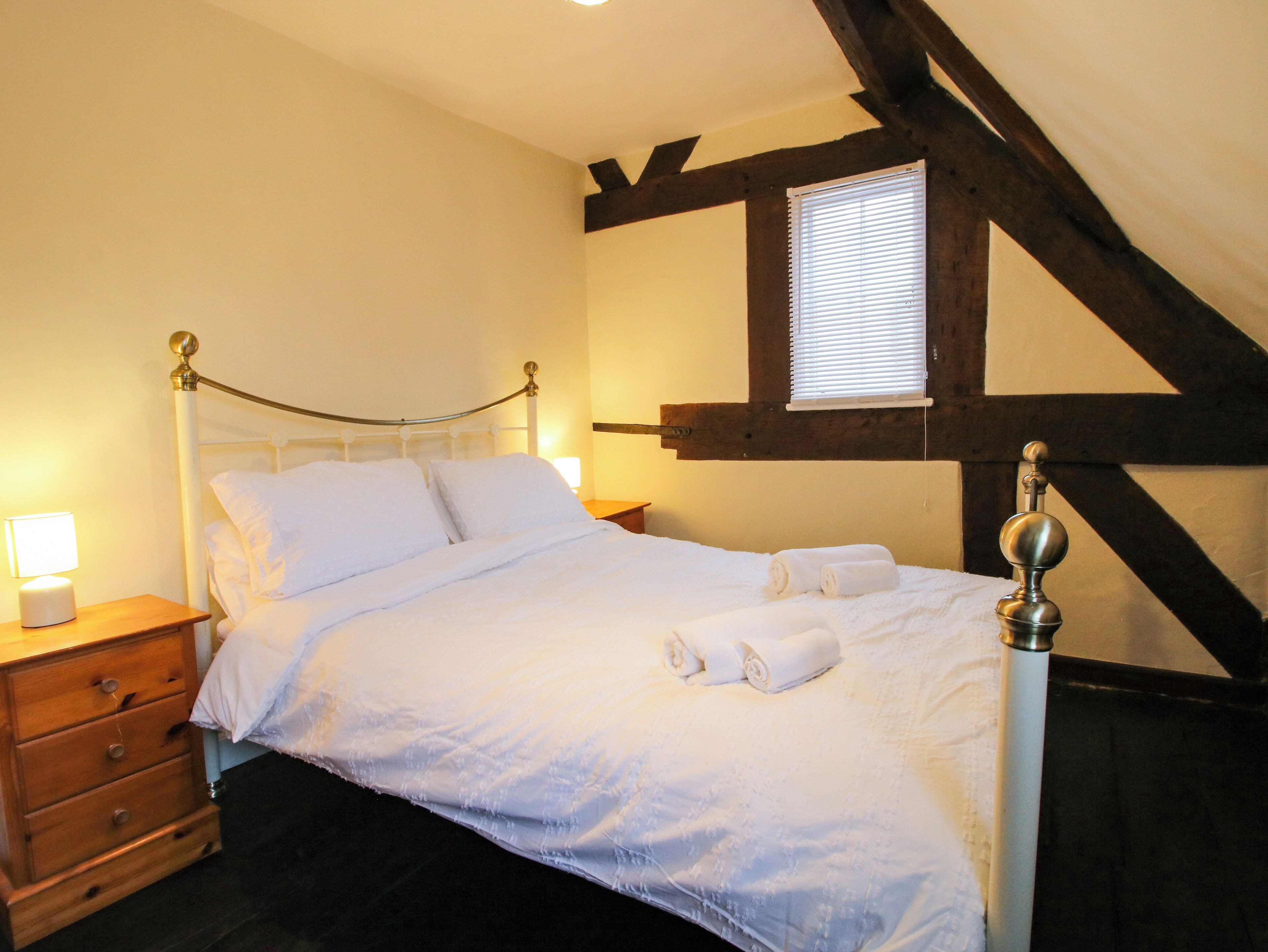 4 Schlafzimmer, kostenloses WLAN, individuell dekoriert