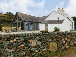 Exterior - Balog Farm (Amlwch)