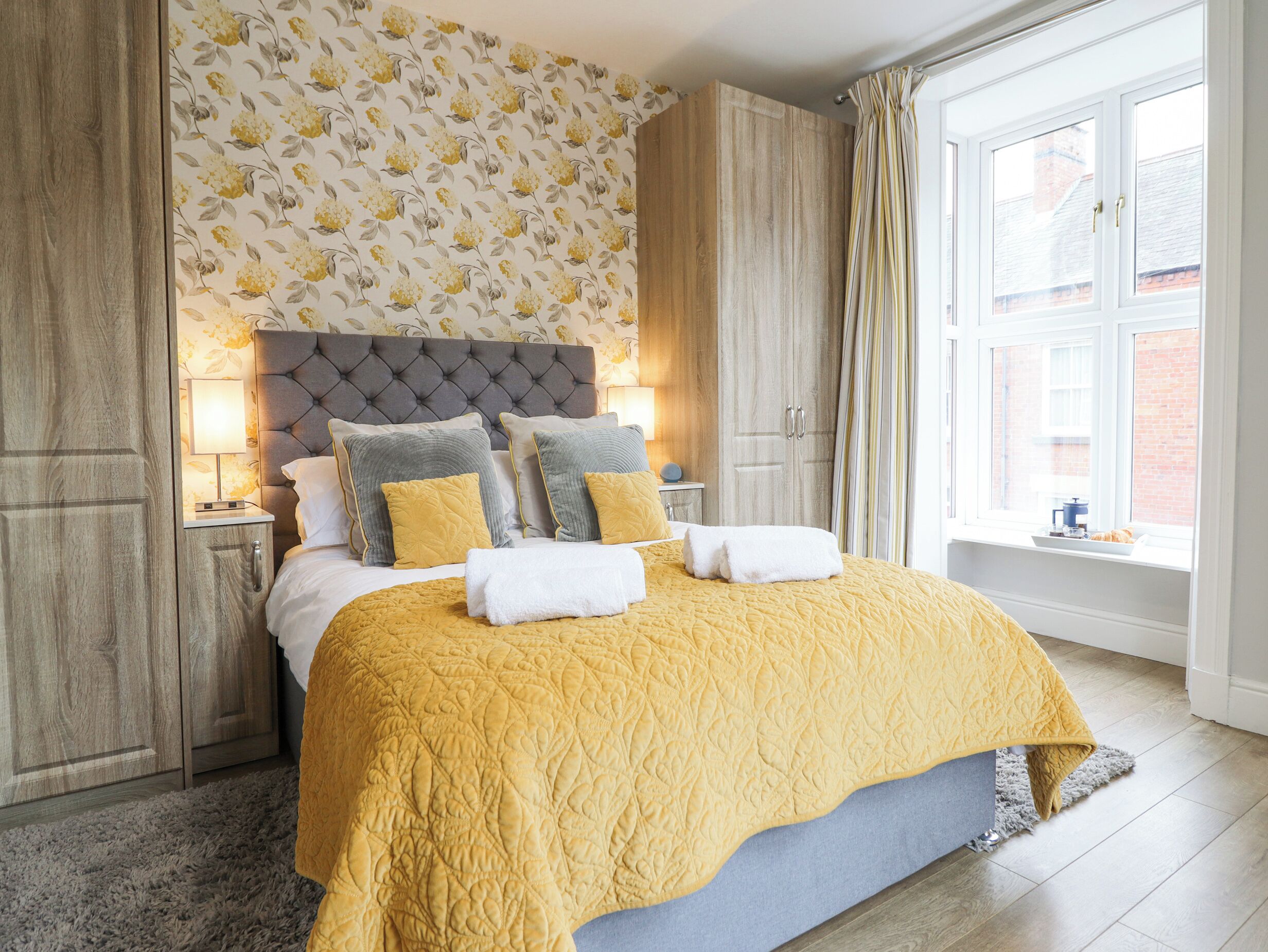 4 bedrooms, individually decorated, individually furnished, free WiFi