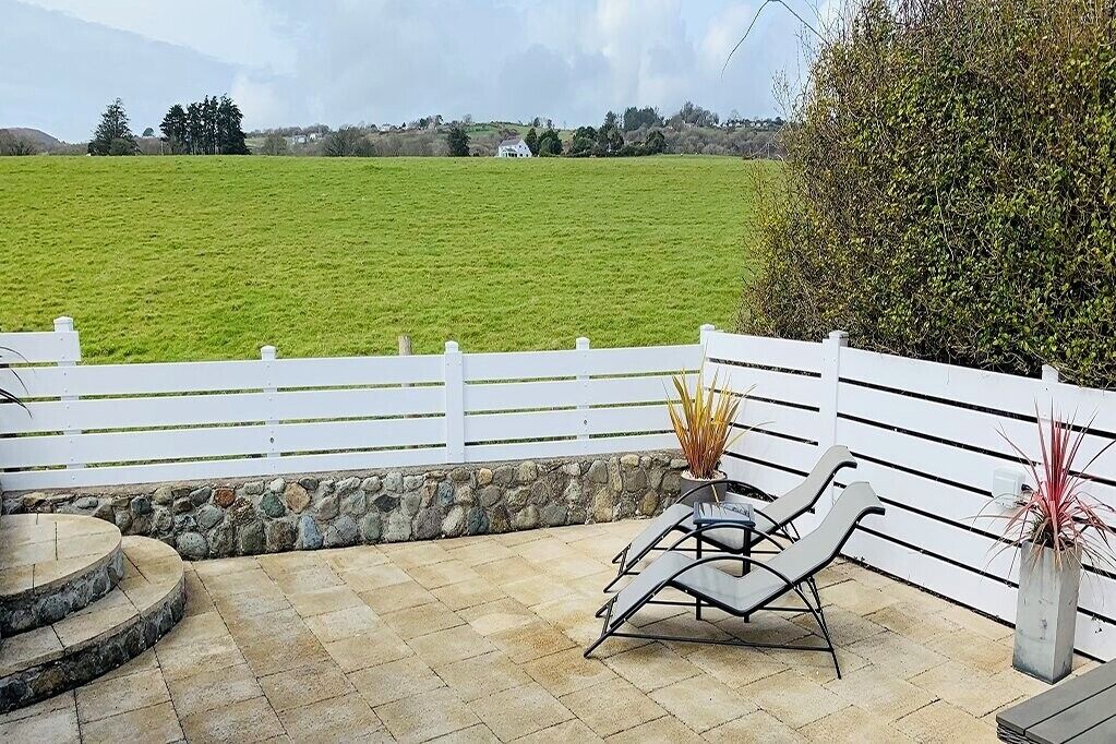 ลานระเบียง/นอกชาน