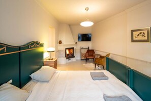 Leilighet, 1 soverom, terrasse, hageutsikt | Romfasilitet