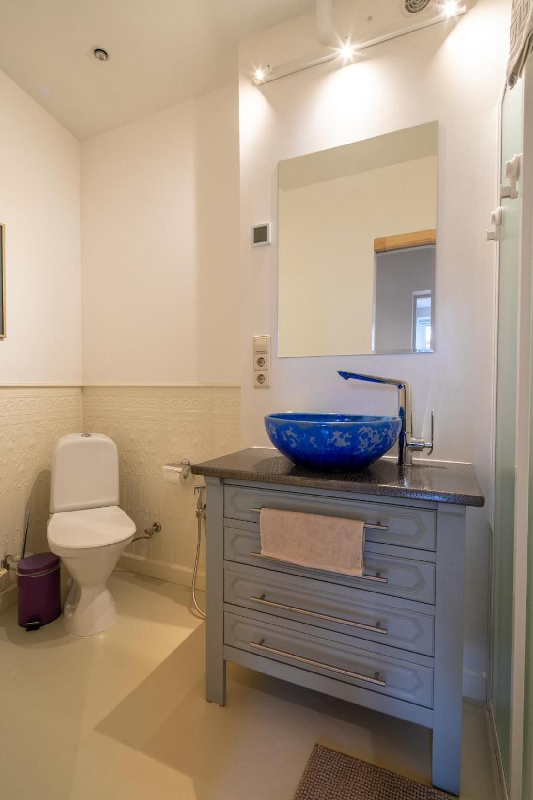Apartamento, 1 habitación, patio, vistas al jardín | Baño | Papel higiénico