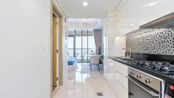 Superior-Studiosuite, Meerblick | Eigene Küche | Espressomaschine, Wasserkocher mit Kaffee-/Teezubehör, Wasserkocher