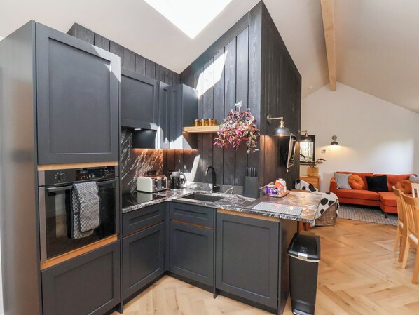 Cottage | Interior
