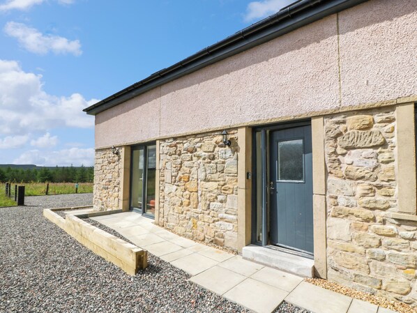 Exterior detail - The Barn, Drumbow Farm (Airdrie)