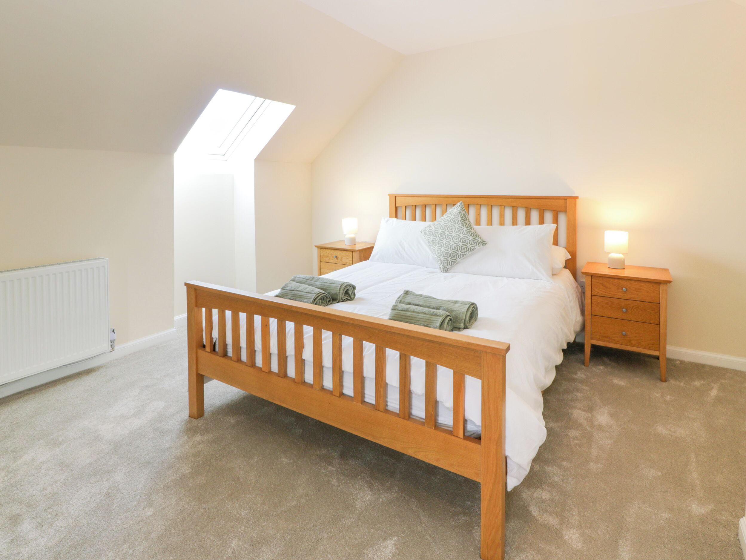 4 bedrooms, individually decorated, individually furnished, free WiFi