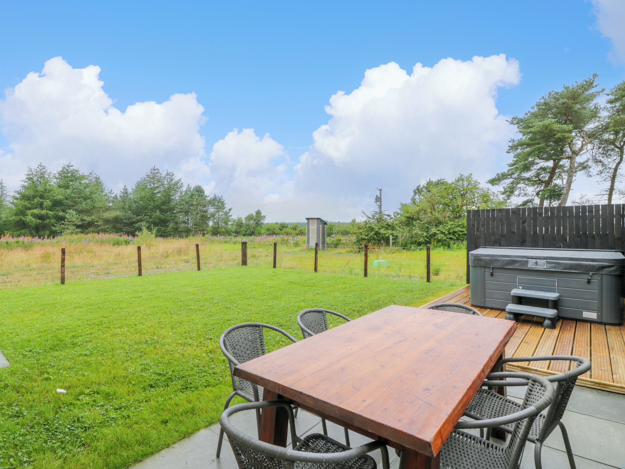 Tempat makan outdoor