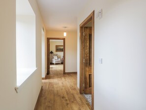 Interior - The Barn, Drumbow Farm (Airdrie)