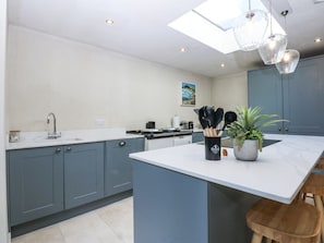Cottage | Interior - Islwyn (Bala)