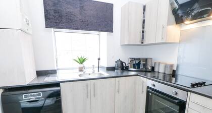 15 South Avenue Mews