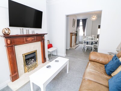 15 South Avenue Mews