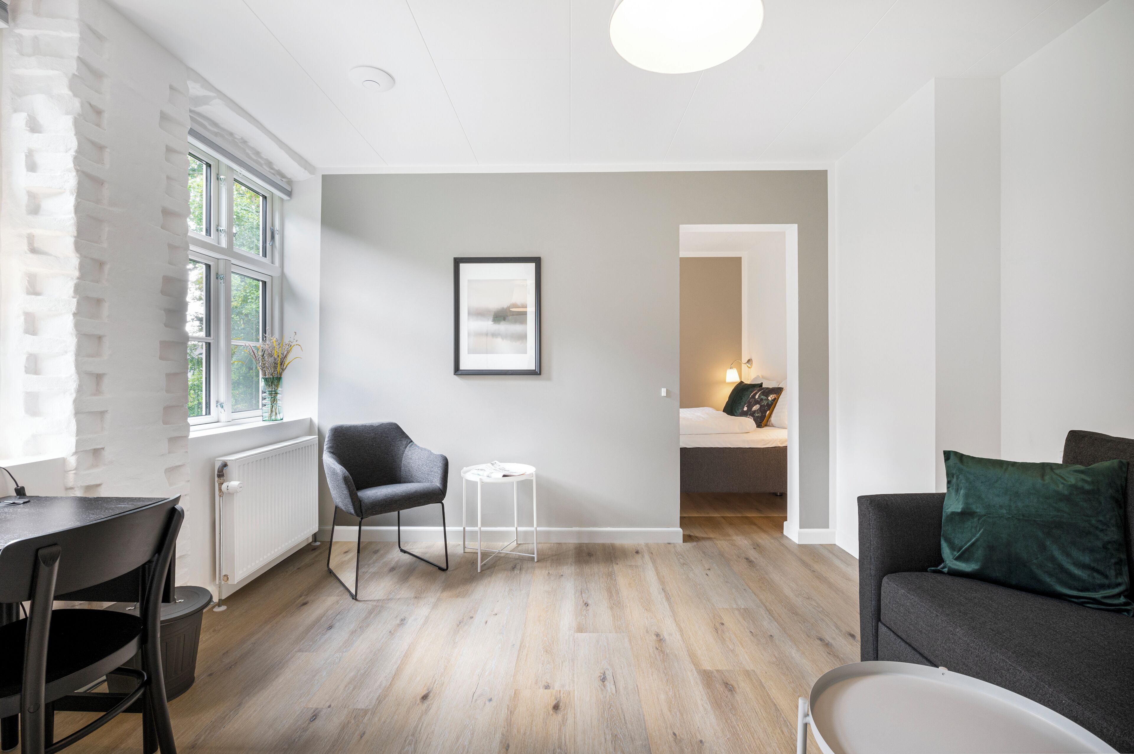 Deluxe-dobbeltværelse - udsigt til have | Strygejern/strygebræt, gratis Wi-Fi