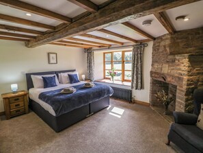 6 bedrooms, individually decorated, individually furnished, free WiFi - Grove Farm (Church Stretton)