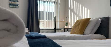 3 bedrooms, iron/ironing board, free WiFi, bed sheets